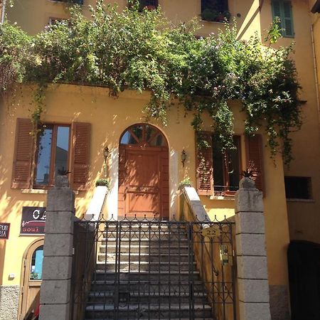 Antico Palazzo Signorile Apartment Salo Ngoại thất bức ảnh