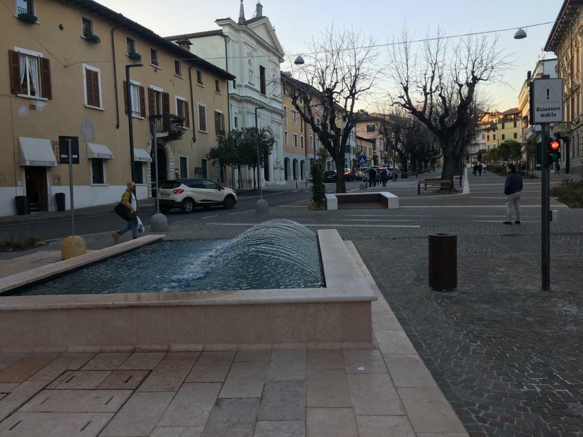 Antico Palazzo Signorile Apartment Salo Ngoại thất bức ảnh